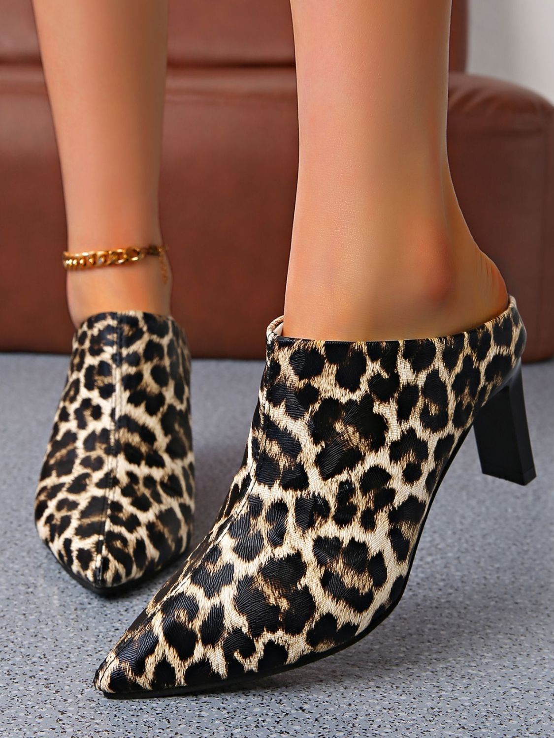 Vegan Leather Leopard Point Toe Pumps