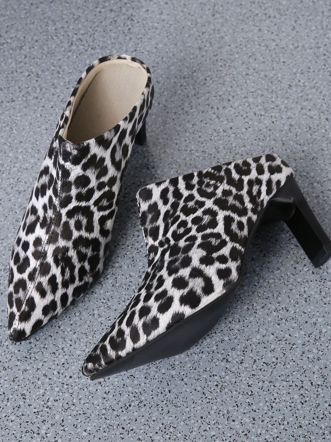 Vegan Leather Leopard Point Toe Pumps