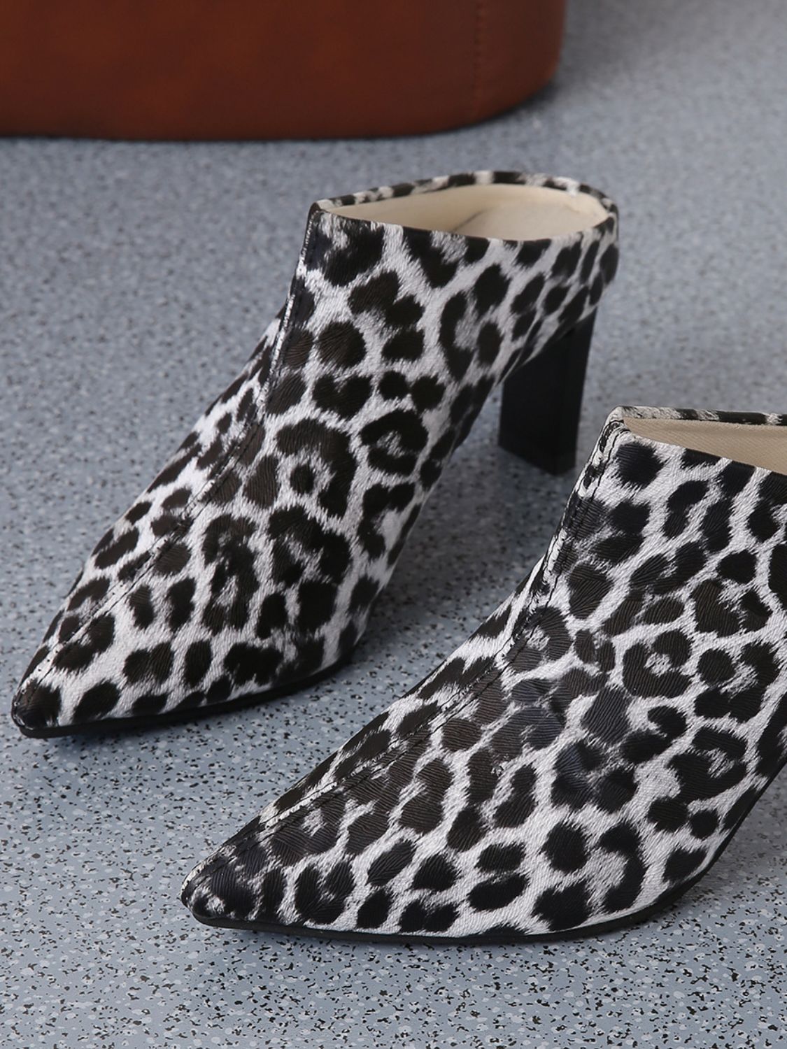 Vegan Leather Leopard Point Toe Pumps