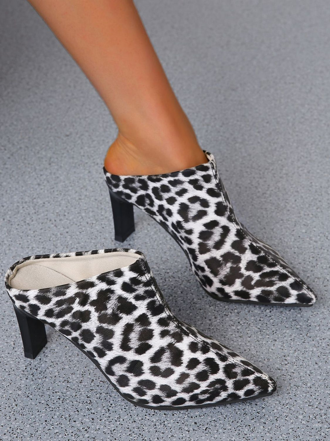 Vegan Leather Leopard Point Toe Pumps