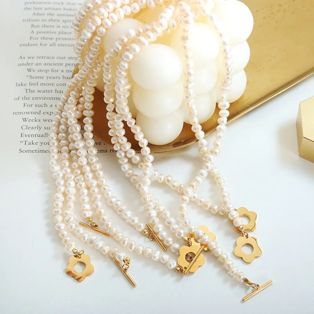 Titanium Steel Pearl Flower Necklace Secondary image