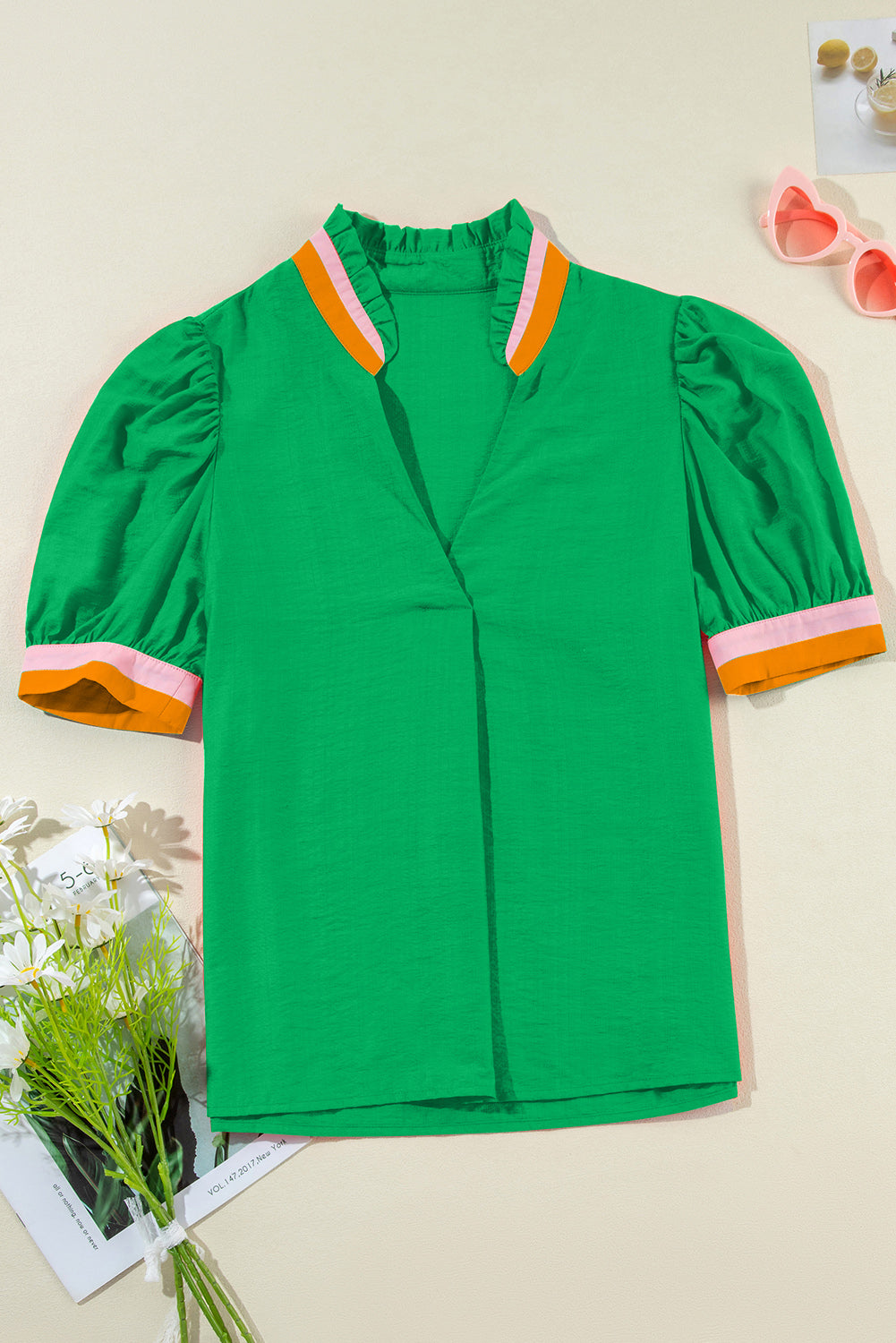 Contrast Trim Notched Short Sleeve Blouse Secondary image