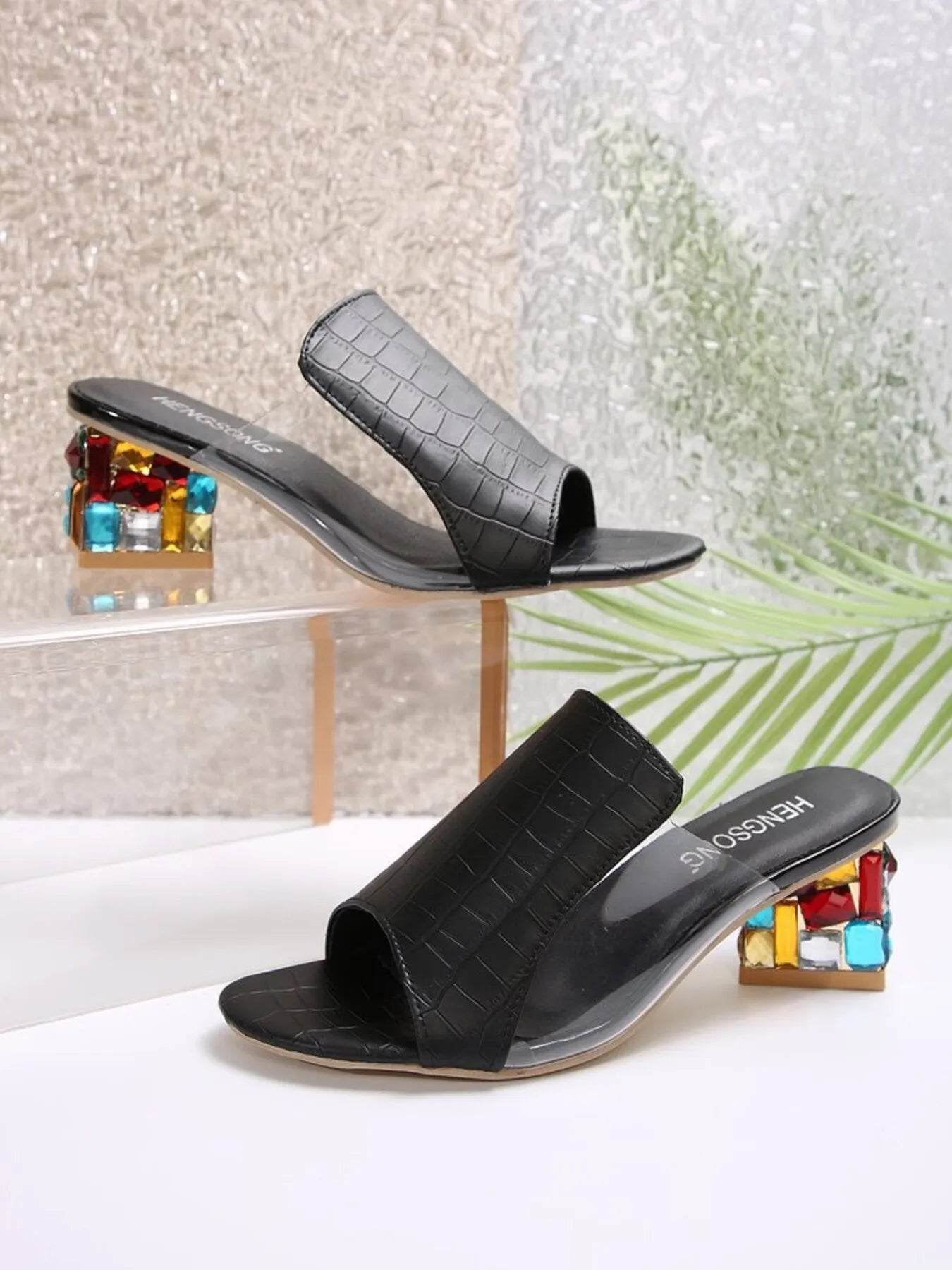 Open Toe Colorful Block Heels Sandals Secondary image