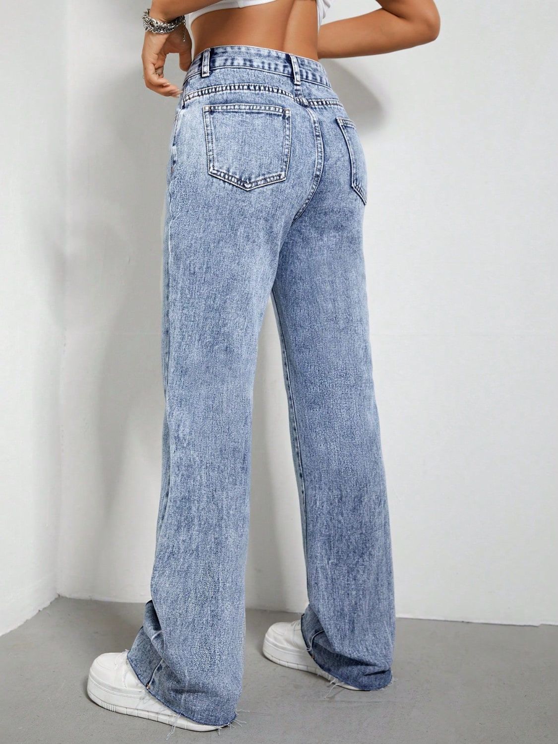 Contrast Bootcut Jeans with Pockets Secondary image