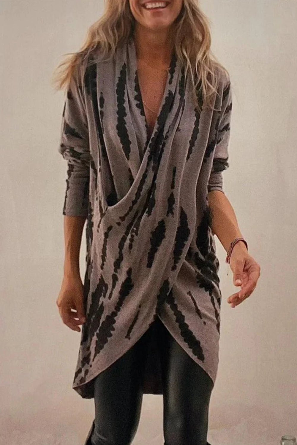 Full Size Contrast Long Sleeve Longline Top Main image