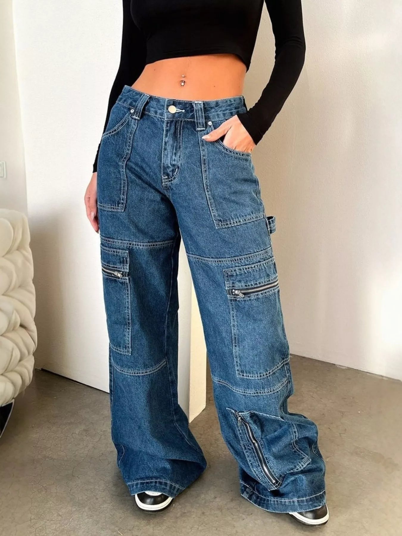 2cb2b1b6604243c89182a2b75ba82a16-Max-Origin Main image