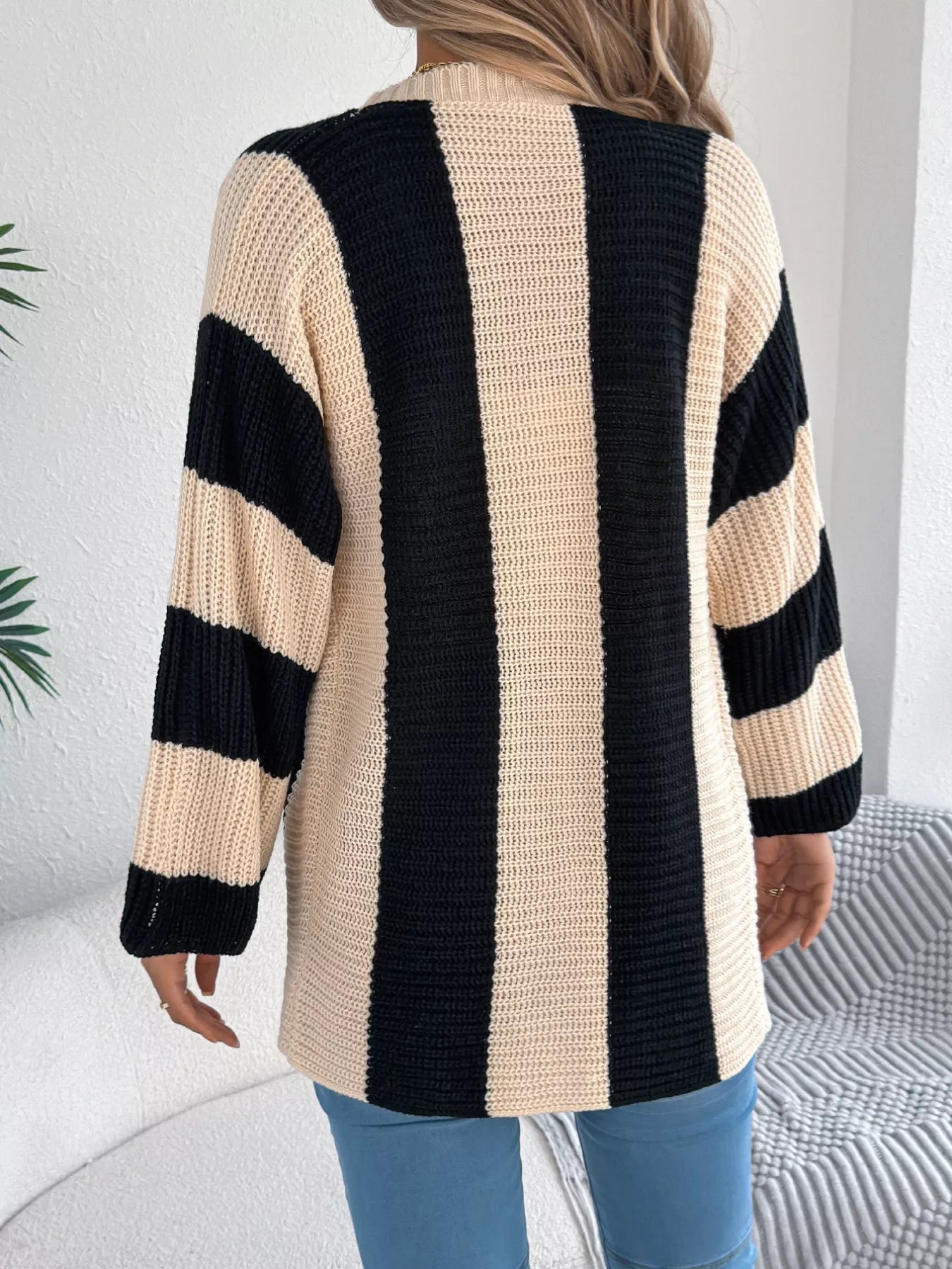 Color Block Button-Up Cardigan Secondary image