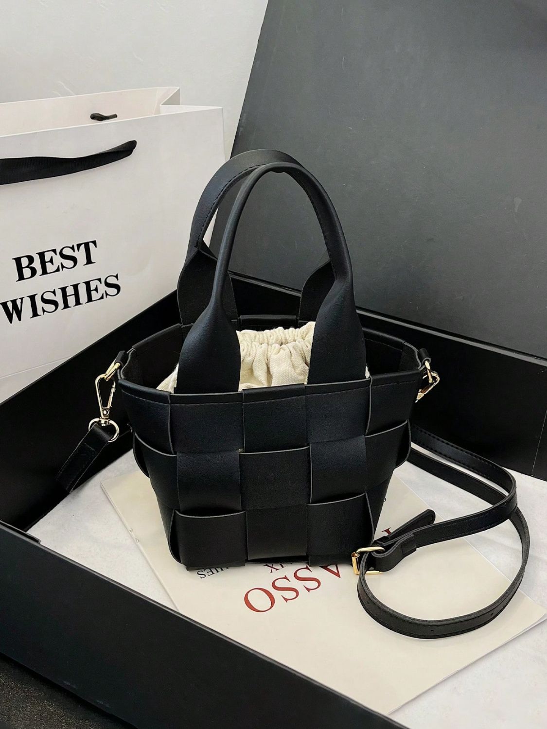 Vegan Leather Braided Bucket Bag Secondary image