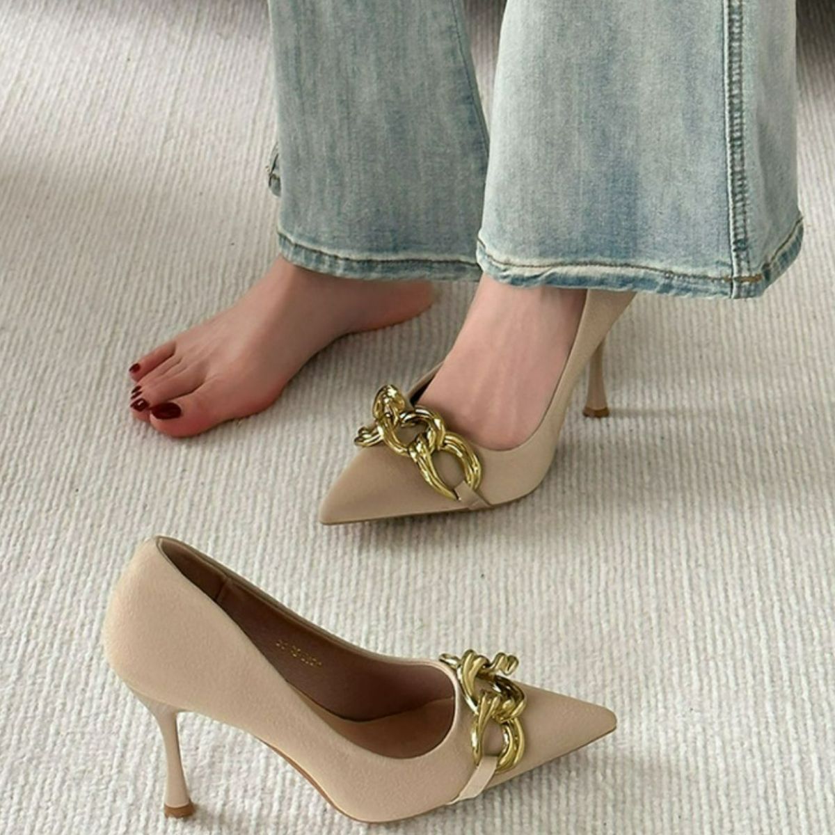 Decor Metal Point Toe Stiletto Pumps Secondary image