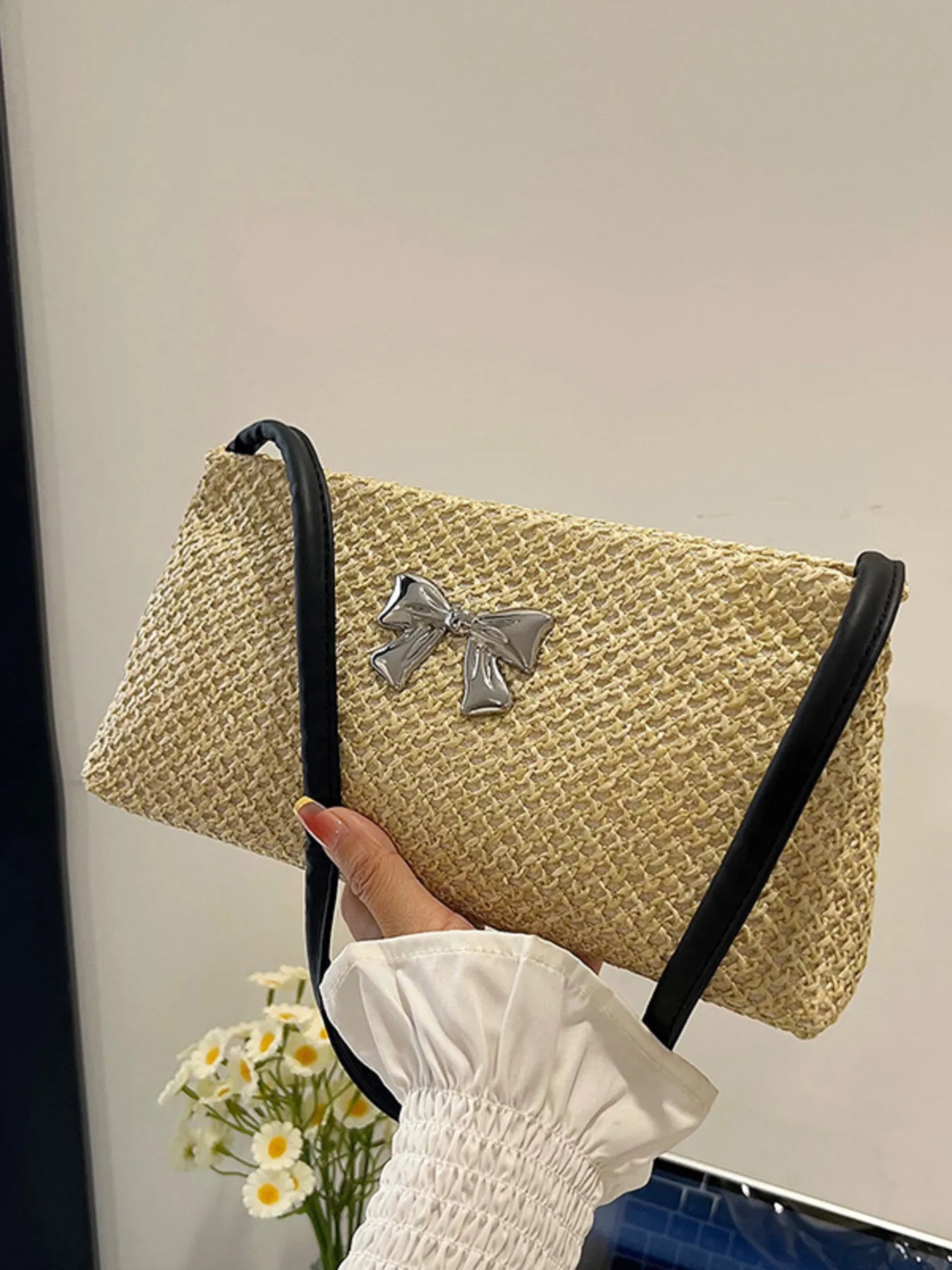 Woven Straw Shoulder Bag with Bow Detail Secondary image