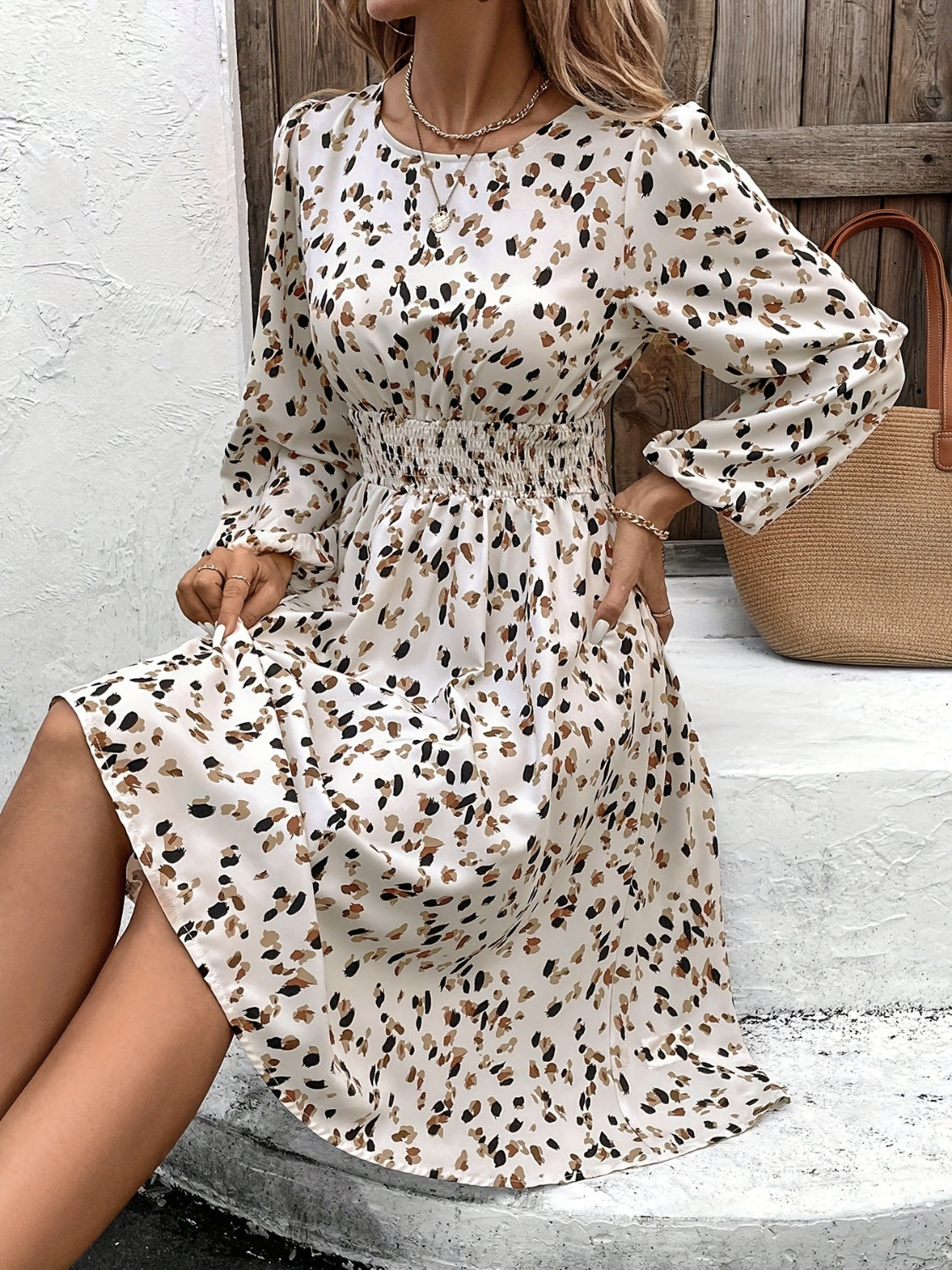 Printed Round Neck Long Sleeve Dress Secondary image