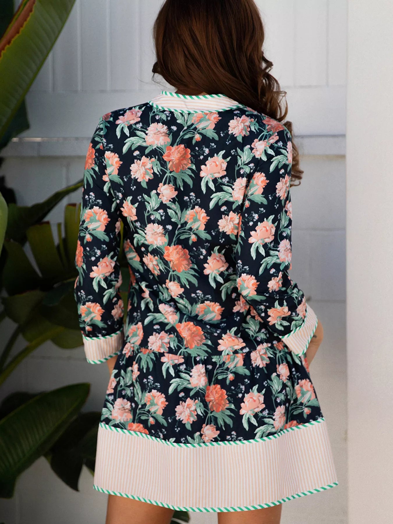 Floral Print Striped Trim V Neck Long Sleeve Ruffle Hem Shift Mini Dress Secondary image