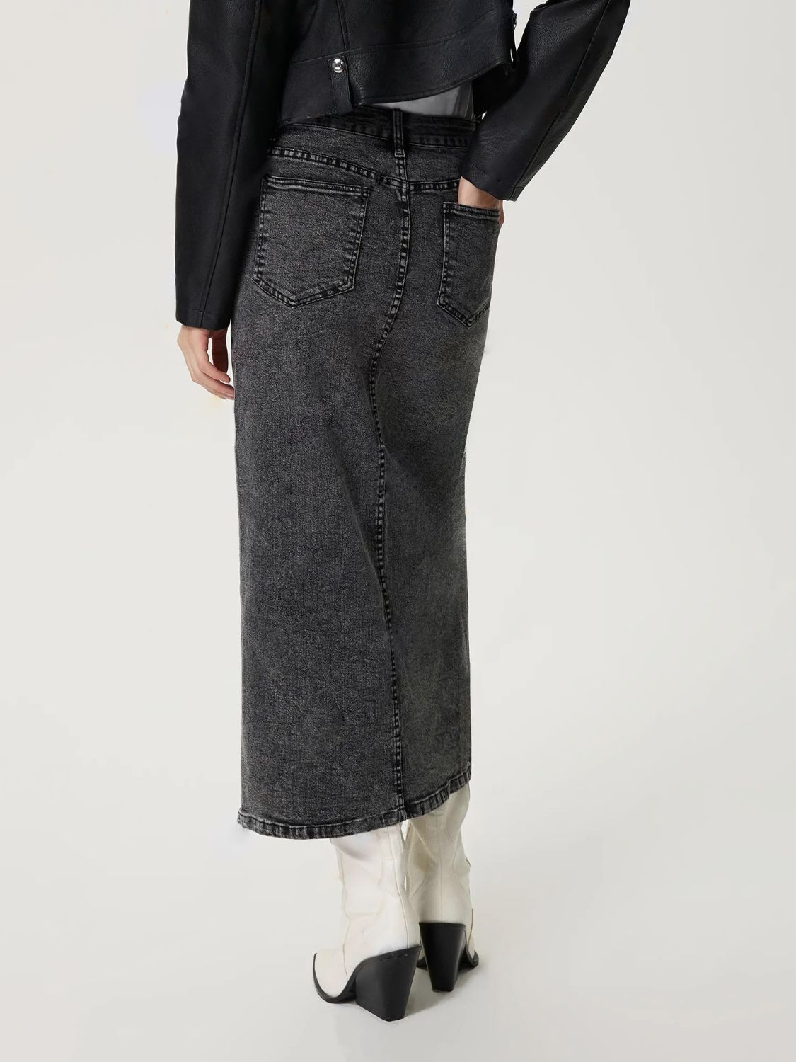 Slit Midi Denim Skirt with Pockets Secondary image