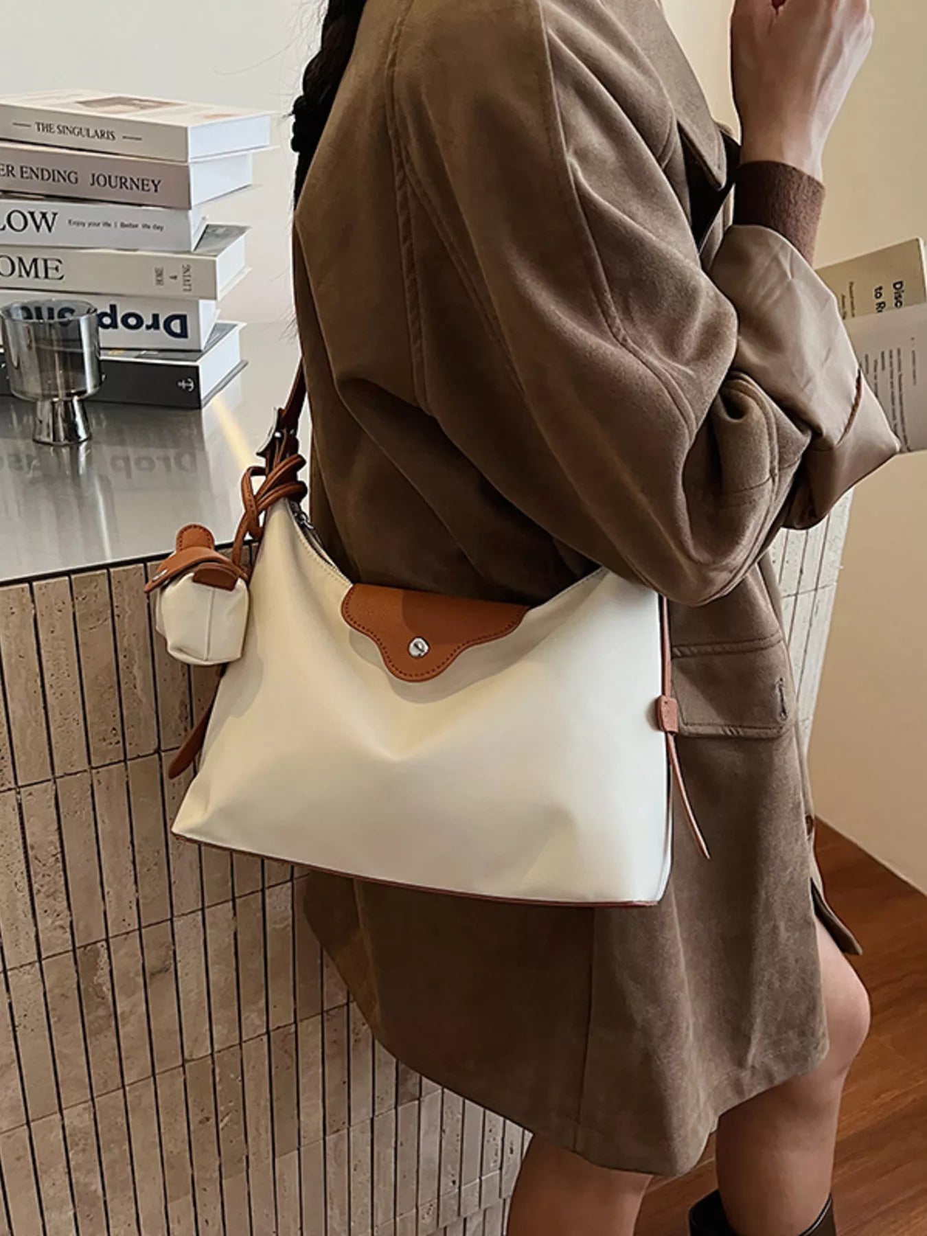 5fa9444e341a48aca6415e0c88597f65-Max-Origin Main image