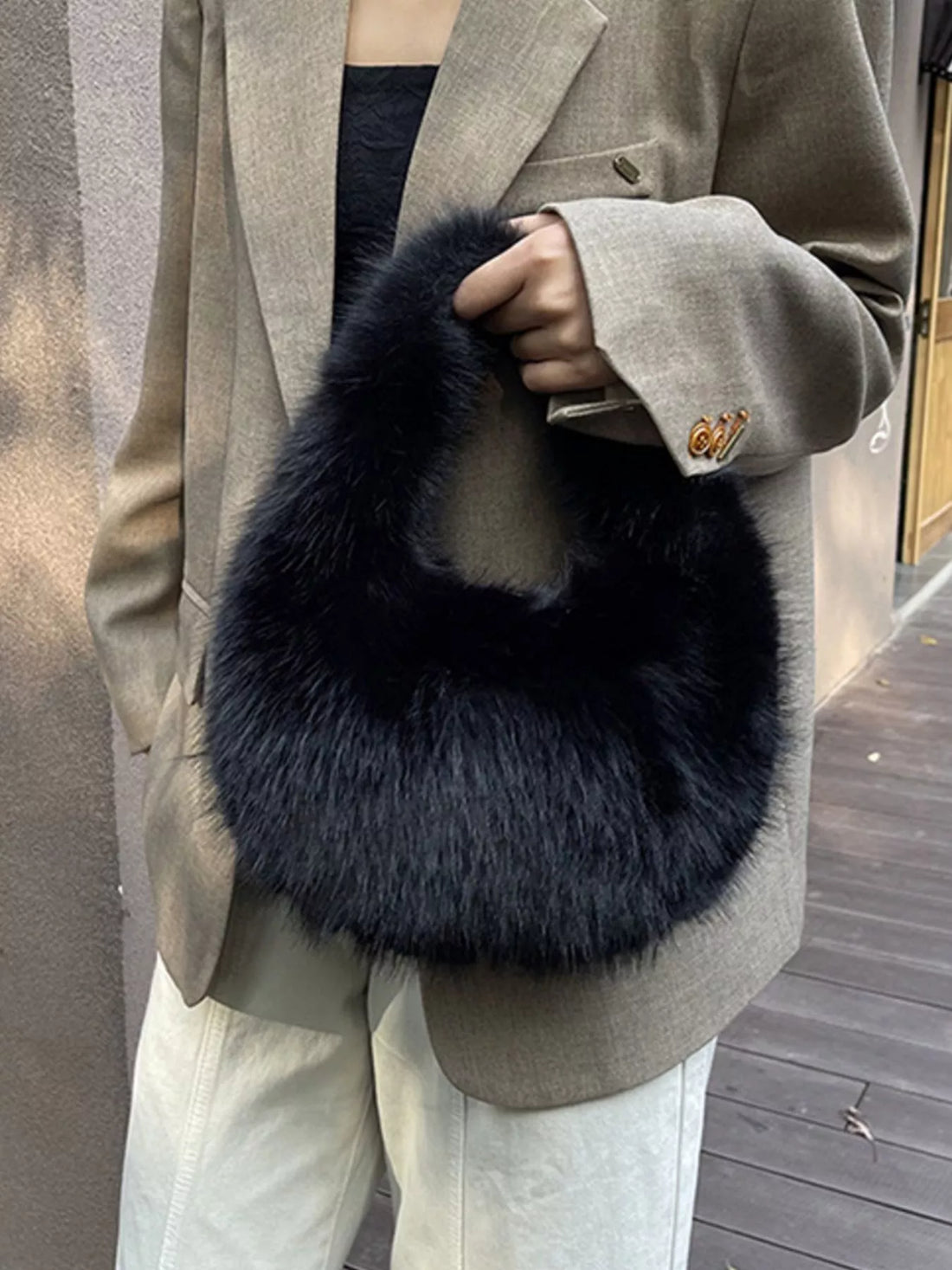 57451db9-e2f9-4f6f-9fa4-8a627eceaa14-Max-Origin