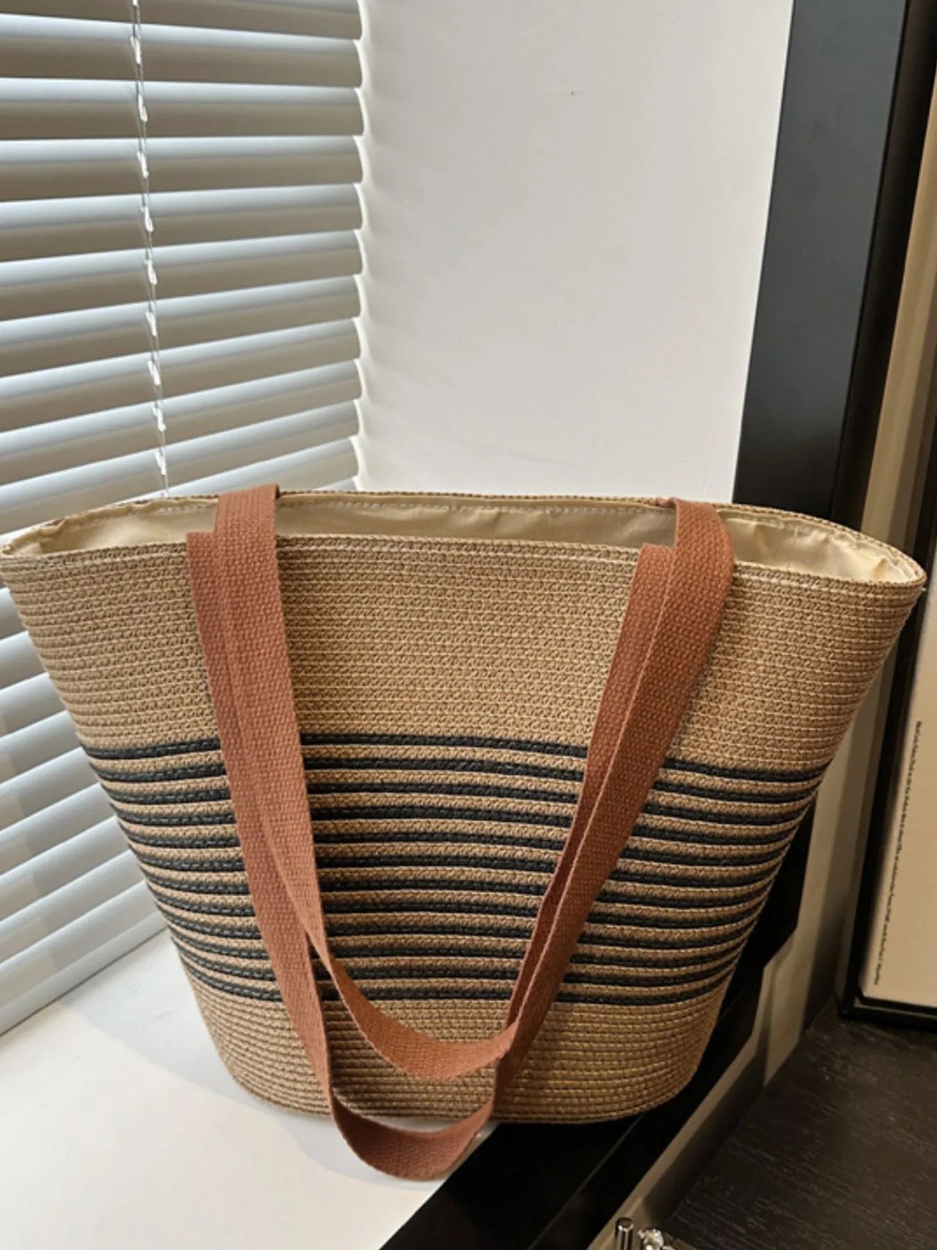 Striped Woven Tote Bag Secondary image