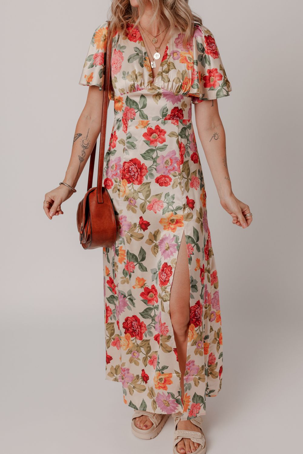 Floral Short Sleeve Tie Back Slit Dress Secondary image