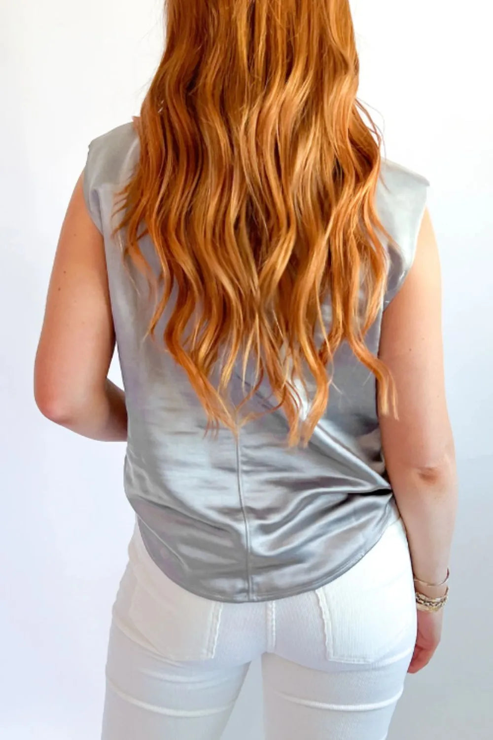 Round Neck Satin Tank Top Secondary image
