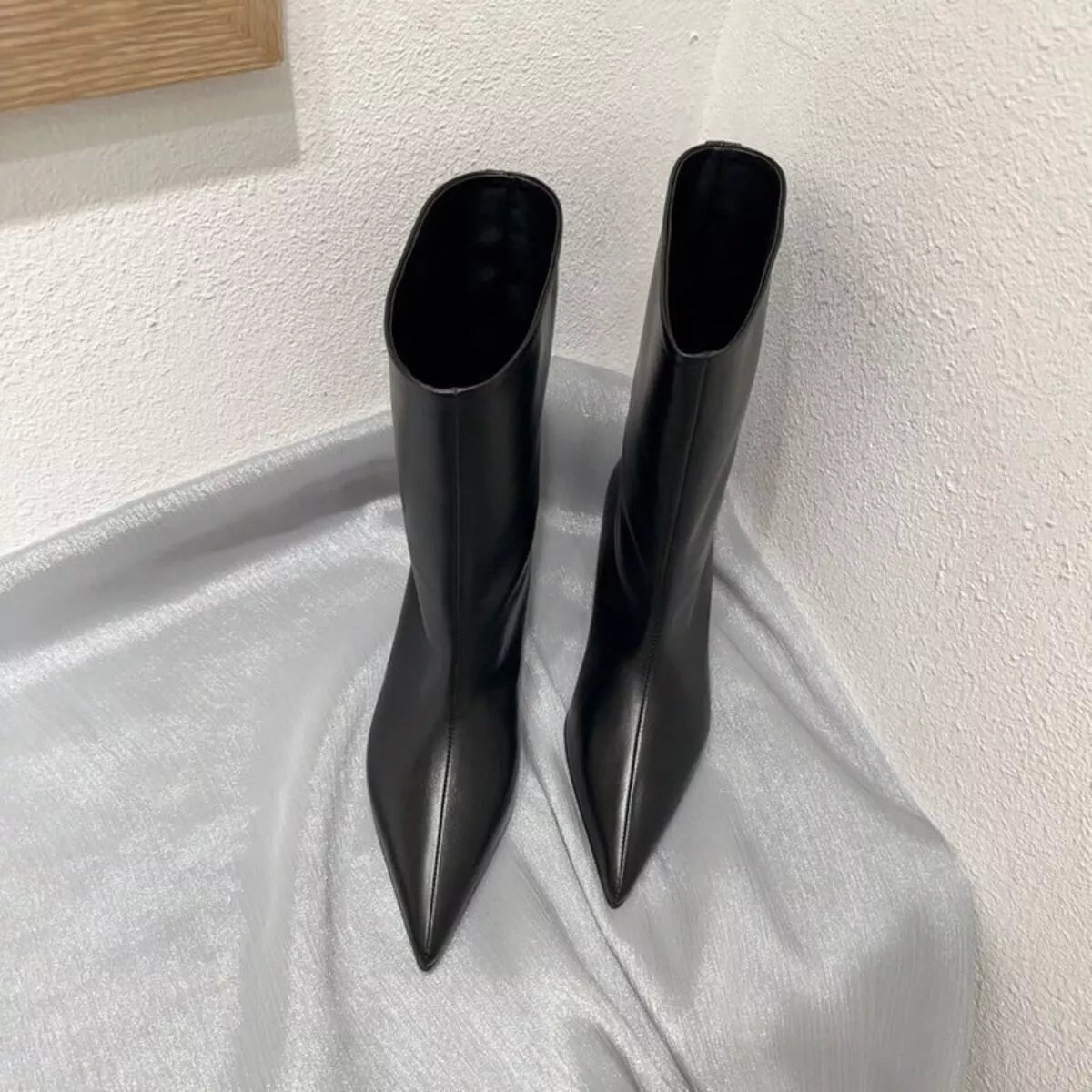 Point Toe Kitten Heels Boots Secondary image