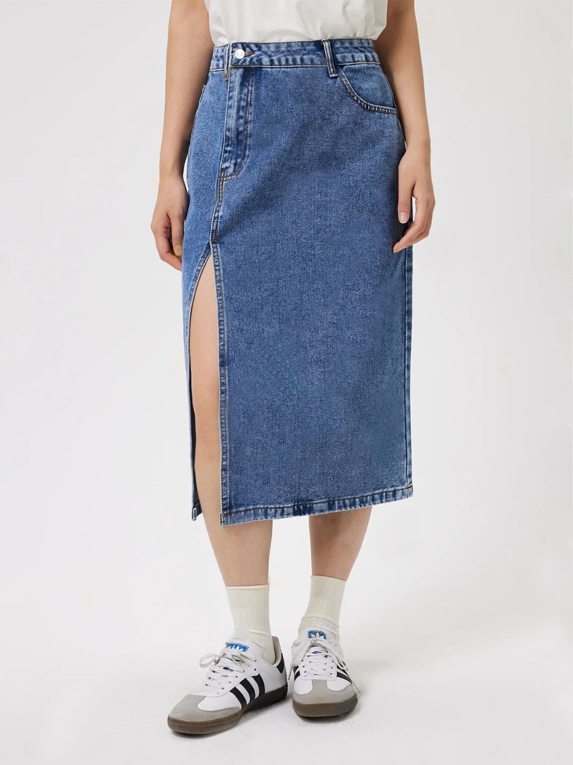 Slit Midi Denim Skirt with Pockets Main image