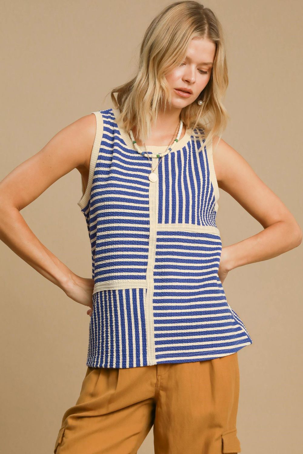 Round Neck Texture Striped Tank Main image