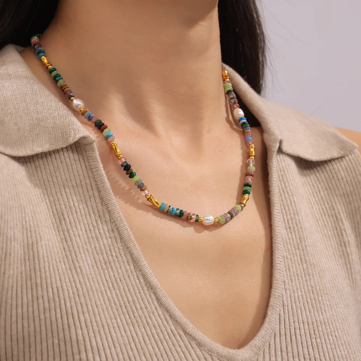 Bohemian Natural Stone Pearl Beaded Jewelry Set Secondary image