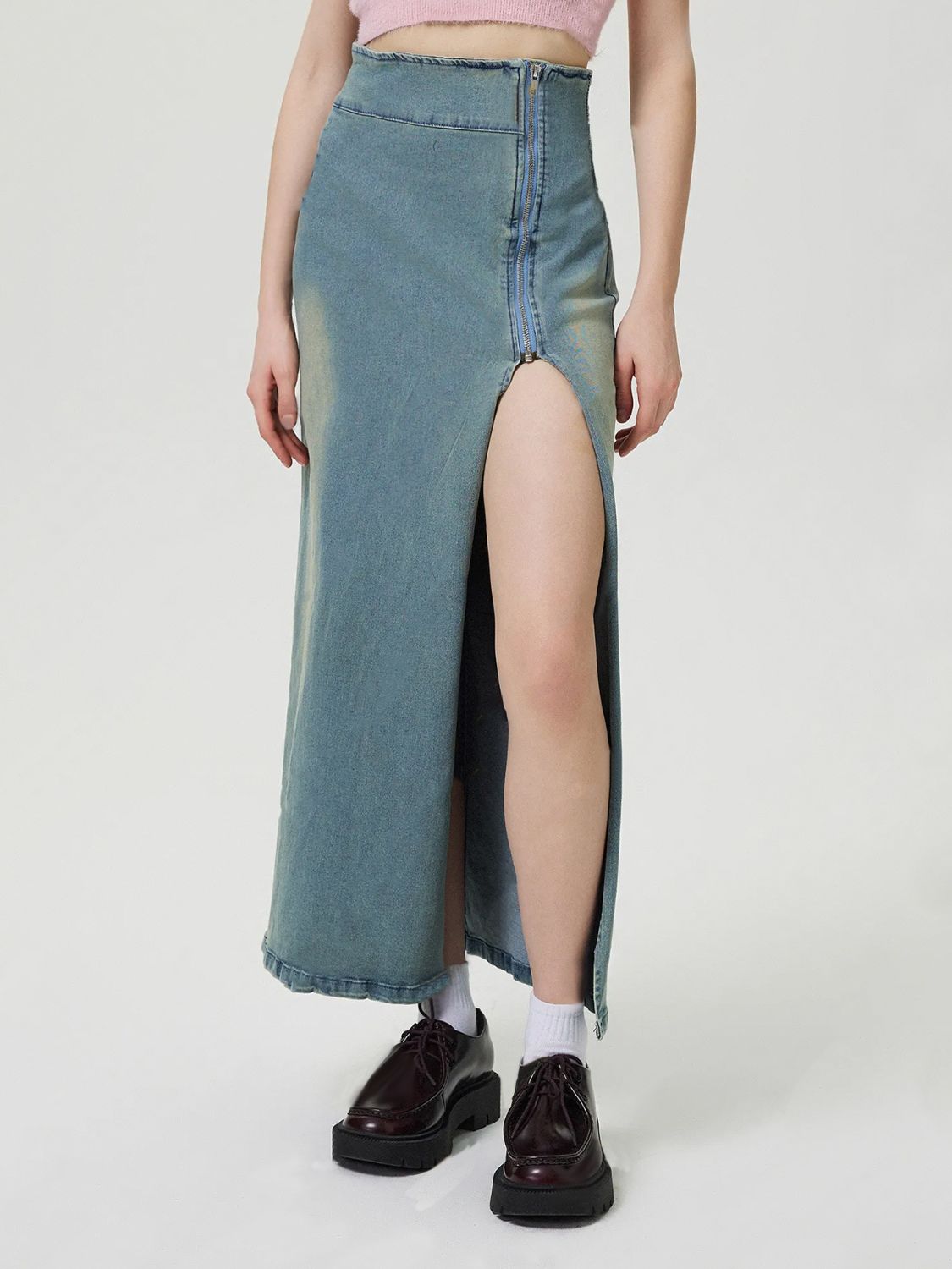 Slit Denim Skirt with Zip Main image