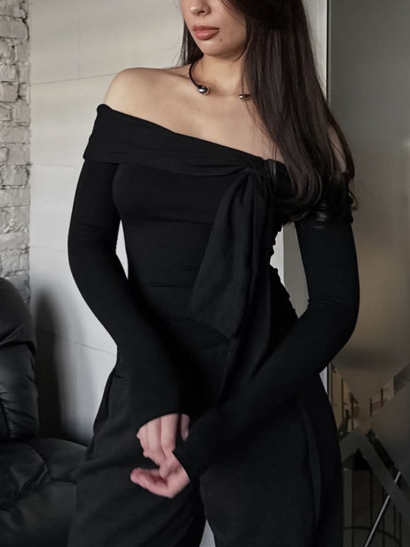 Off-Shoulder Tie-Front Long Sleeve Blouse Secondary image