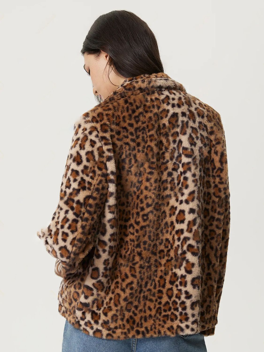 Fuzzy Leopard Collared Neck Jacket Secondary image