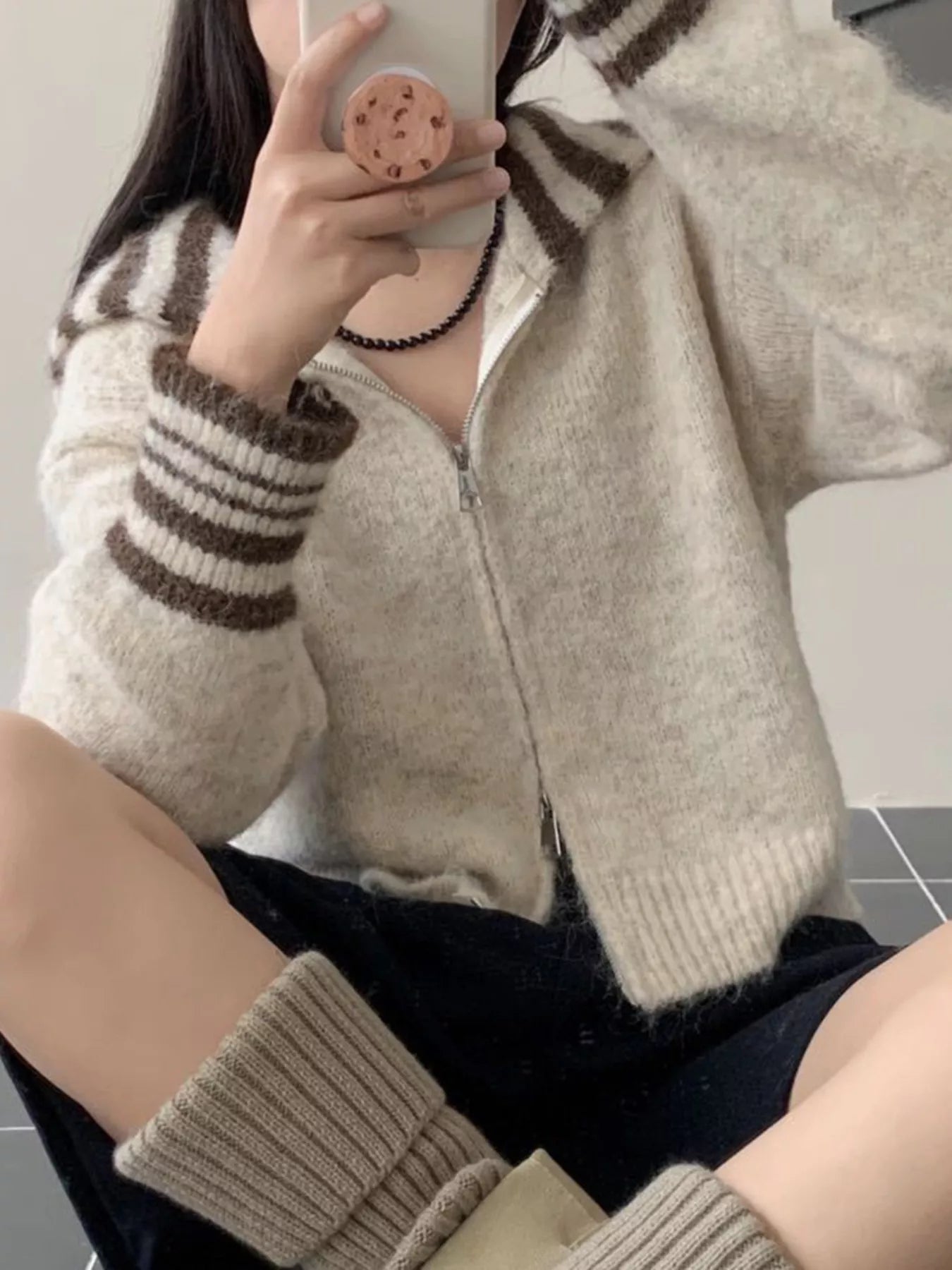 Striped Trim Zip-Up Knit Cardigan Secondary image