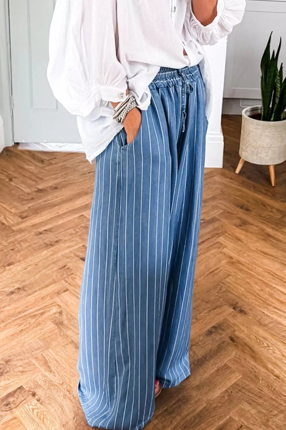 Stripe Chambray Wide Leg Tied Elastic Waist Jeans Secondary image