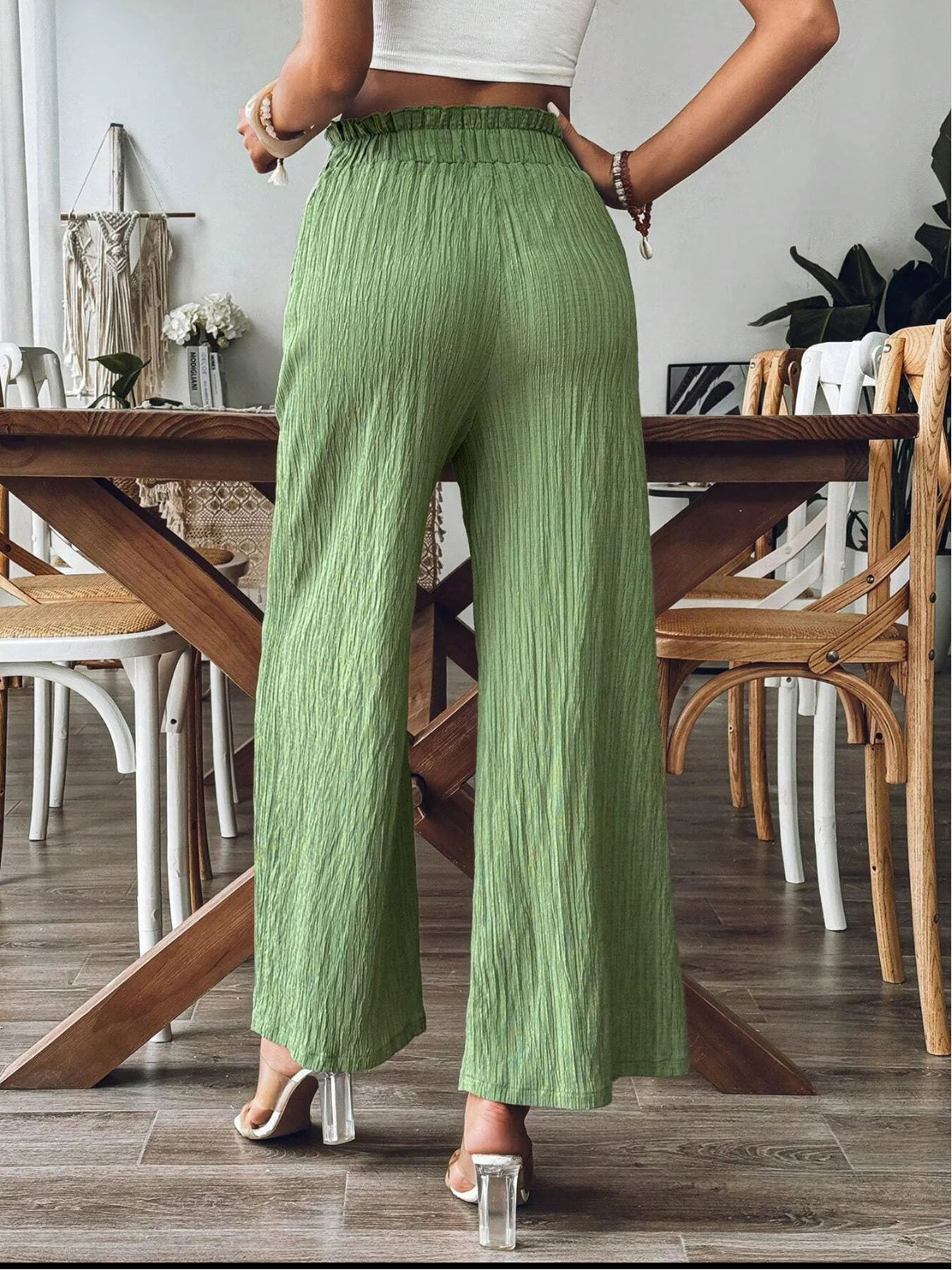 Pocketed Elastic Waist Wide Leg Pants Secondary image
