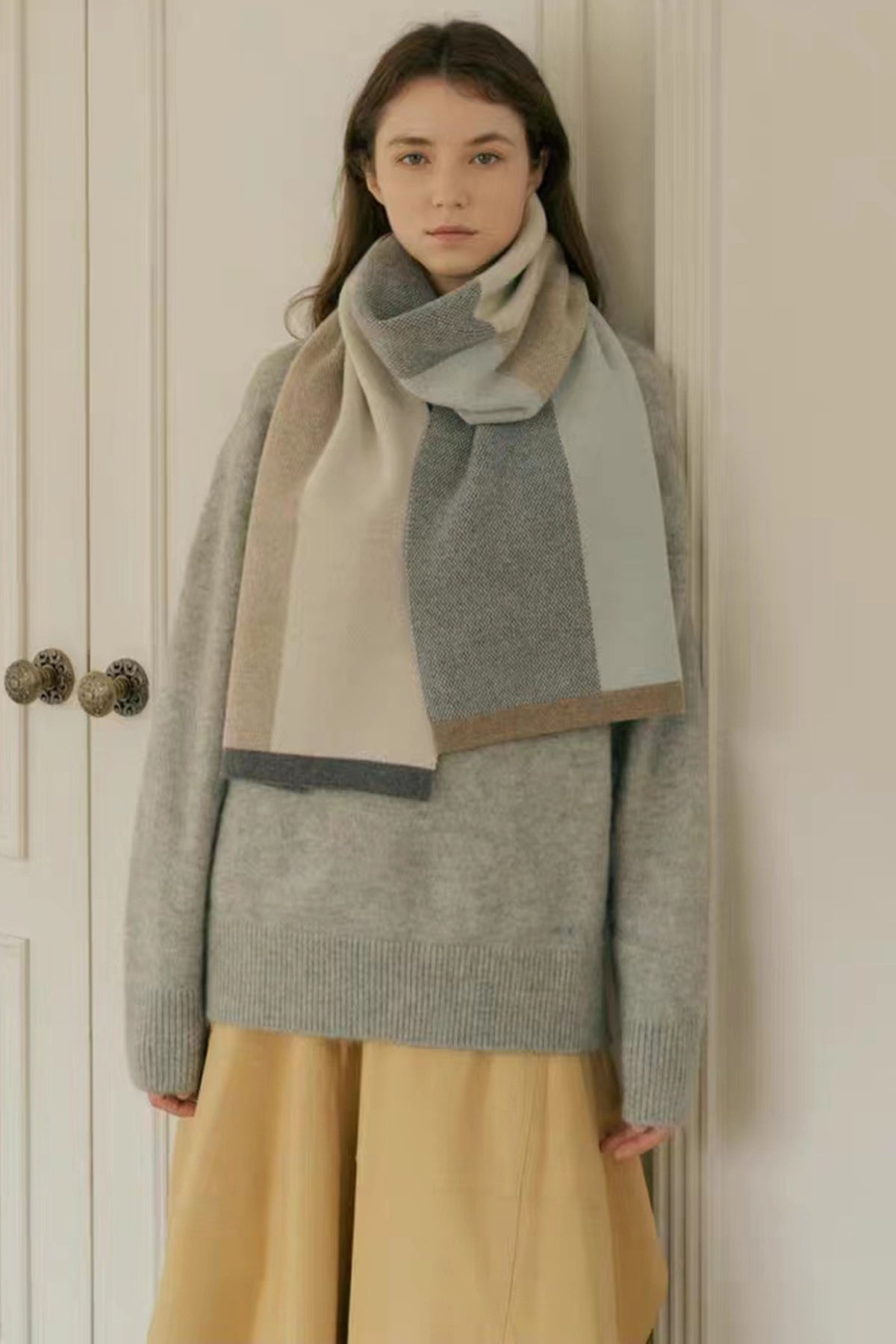 Thermal Contrast Acrylic Scarf Secondary image