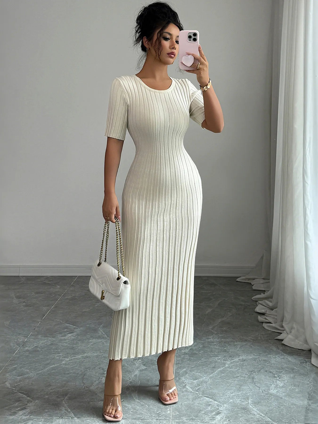 Ribbed Sweater Dress with Short Sleeves Secondary image