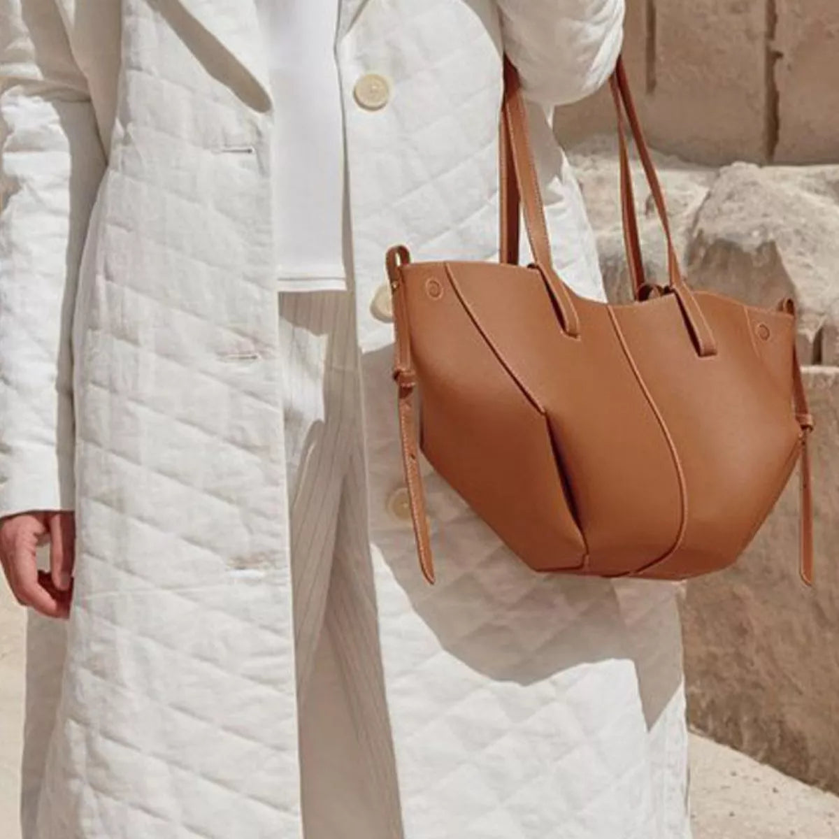 Medium Vegan Leather Tote Bag - Everyday Essential Secondary image