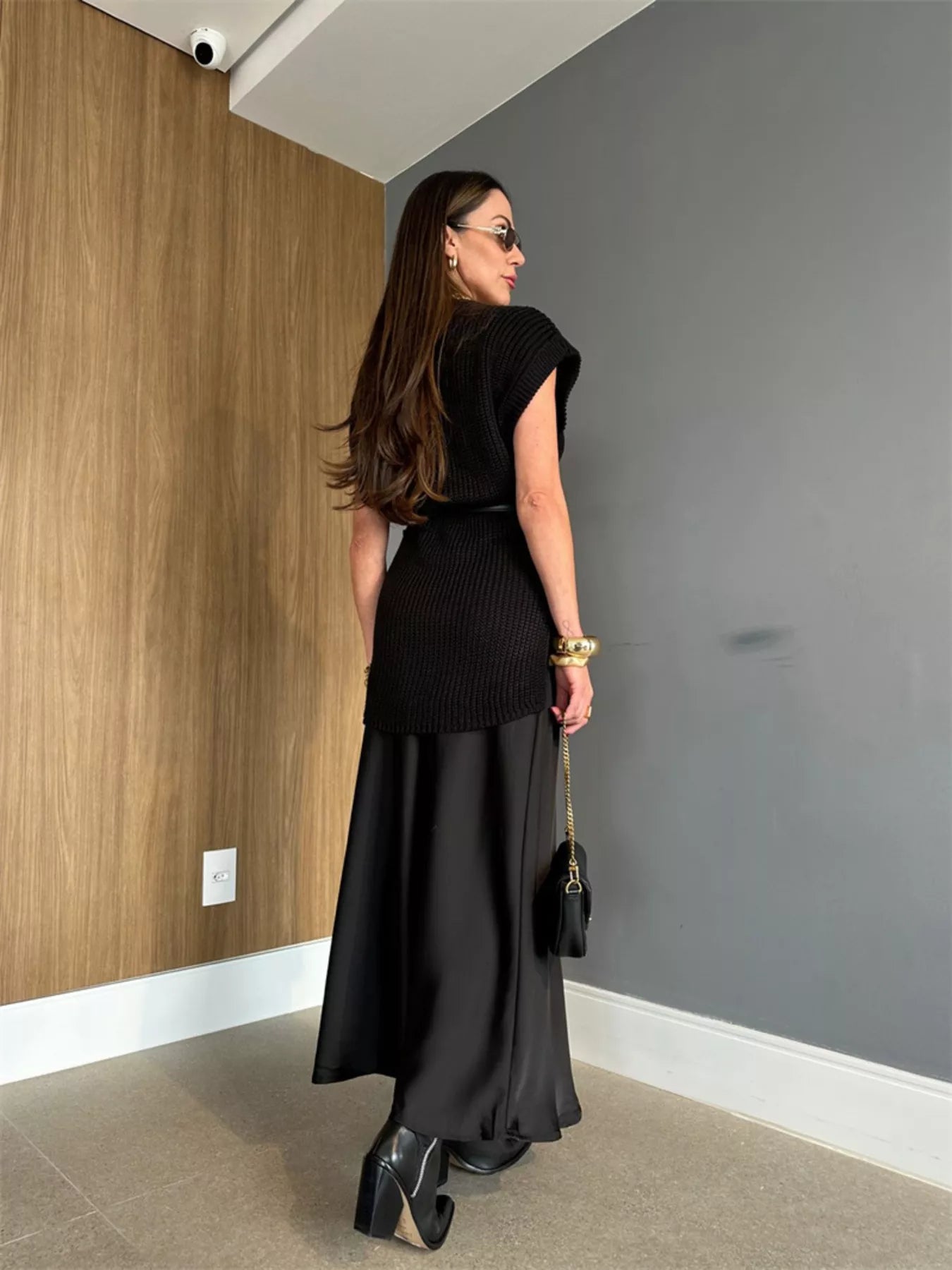 Round Neck Cap Sleeve Sweater Dress Secondary image