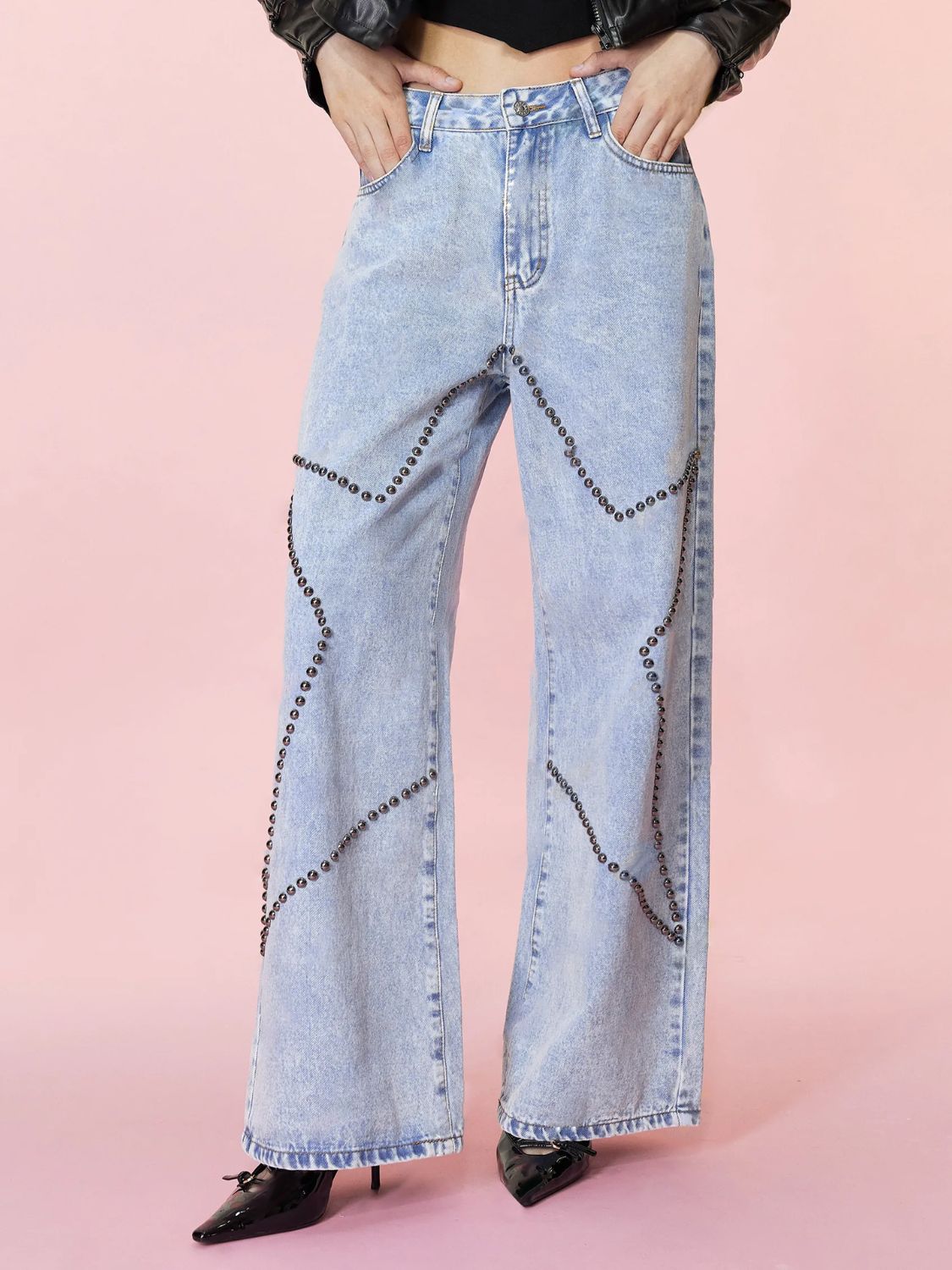 Studded Star Straight Jeans with Pockets Main image