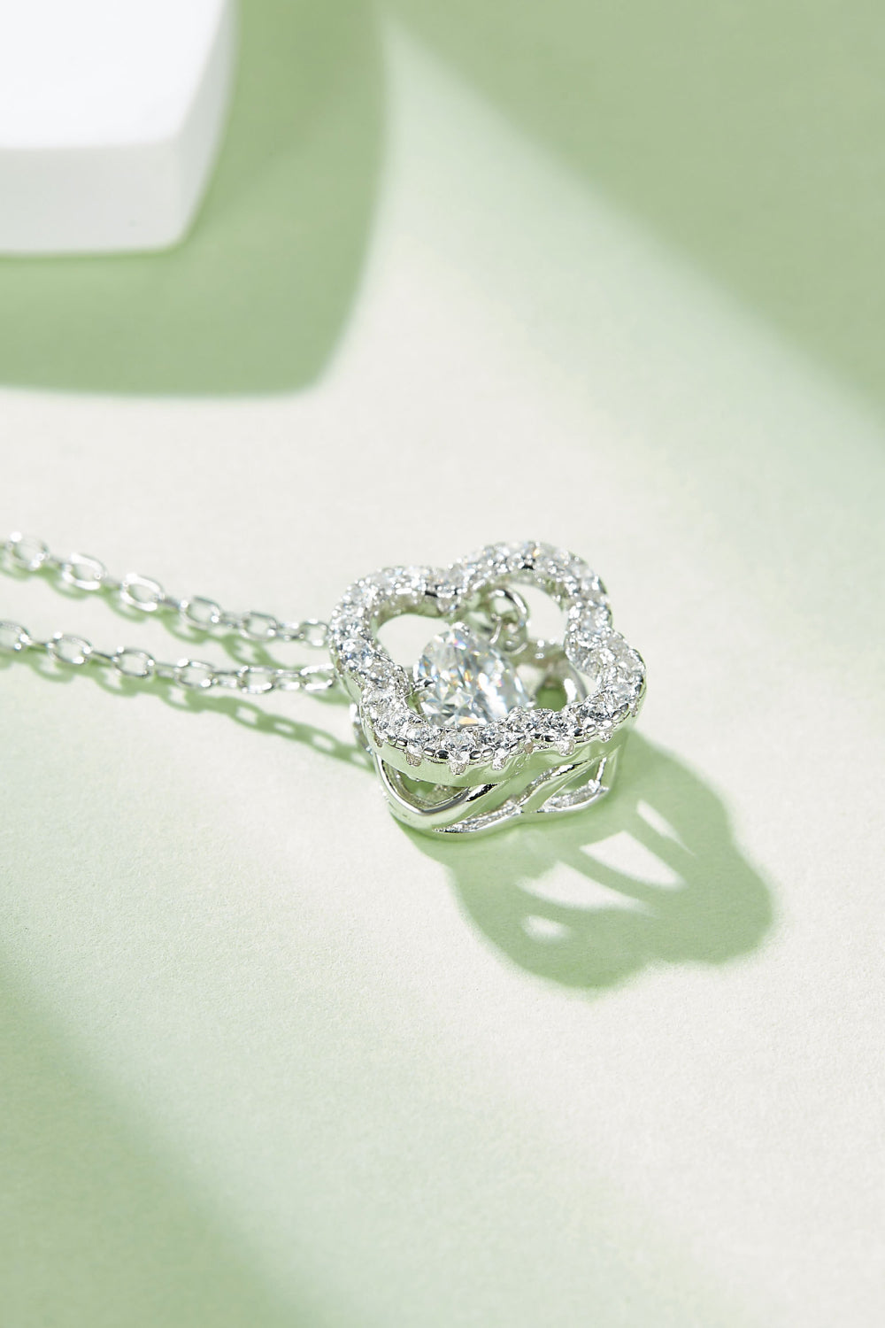 Moissanite Four Leaf Clover Pendant Necklace Secondary image