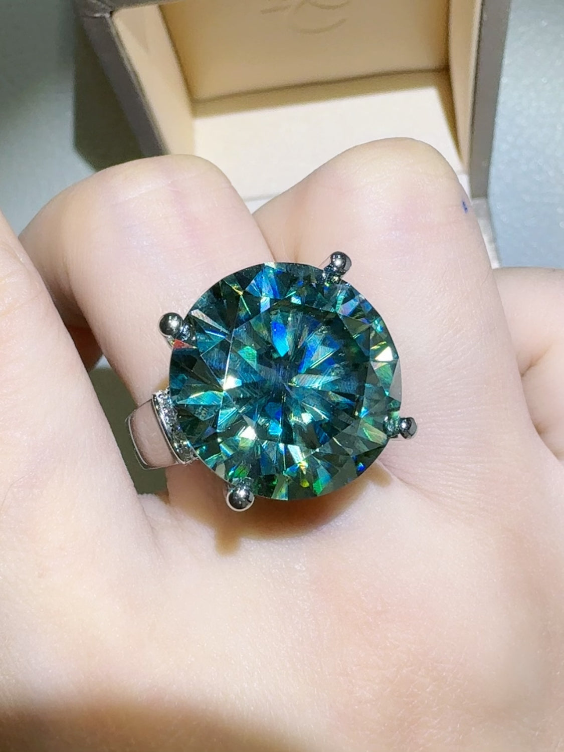 20 Carat Moissanite 925 Sterling Silver Ring Secondary image