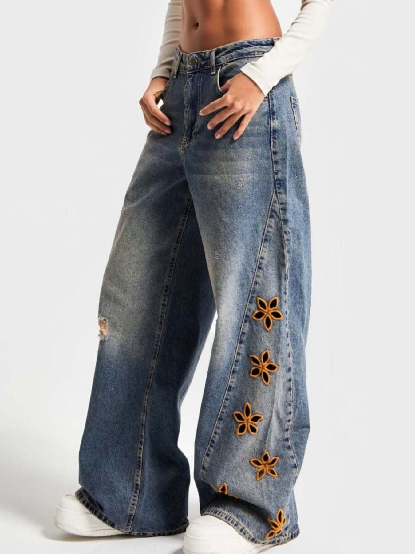 Floral Embroidered Wide Leg Jeans Secondary image