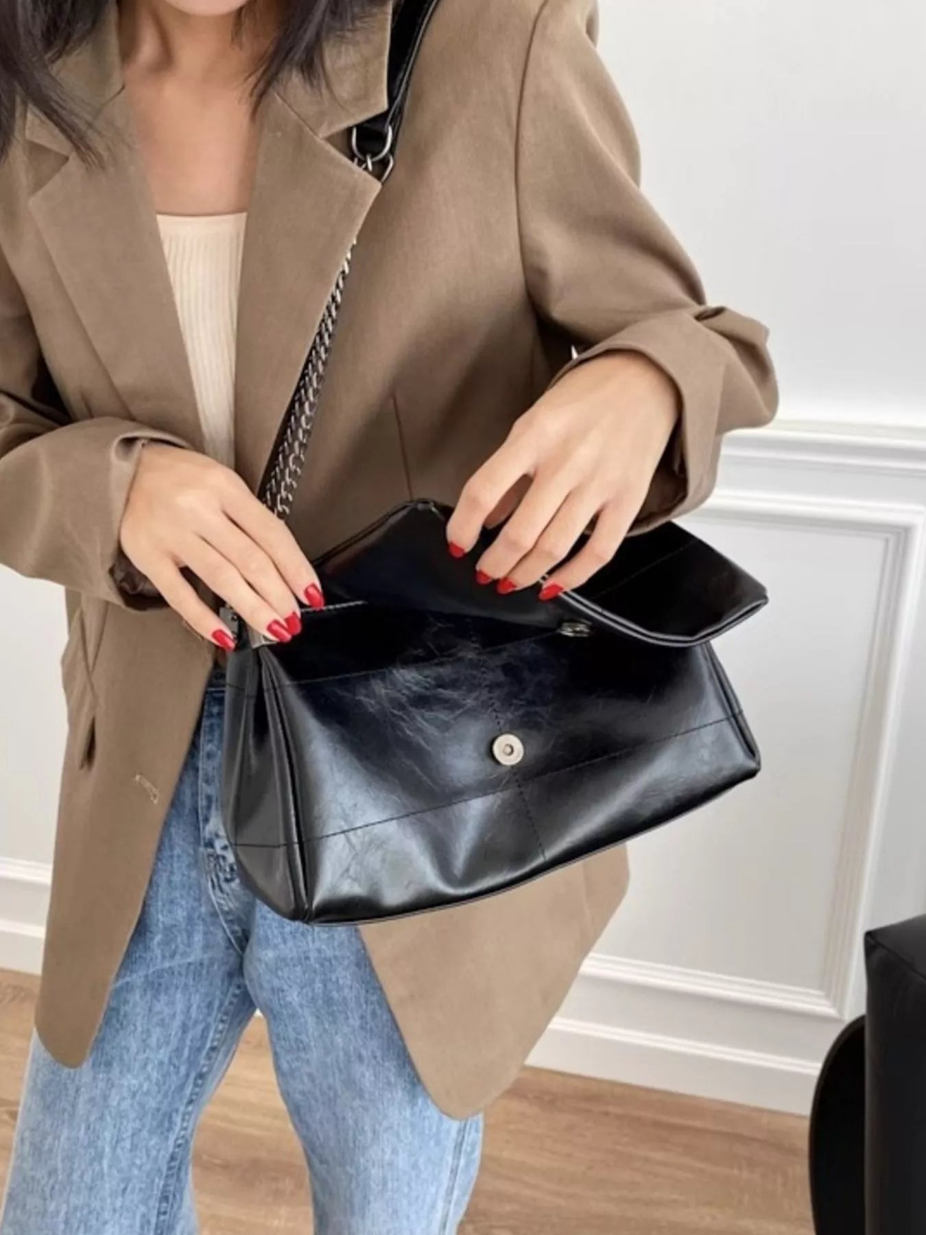 eddb35ed-84b5-48cb-98df-e6b2bae75601-Max-Origin Main image