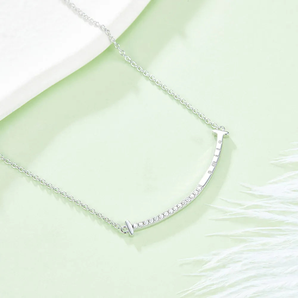 Dainty Moissanite Pendant Necklace in 925 Sterling Silver Secondary image