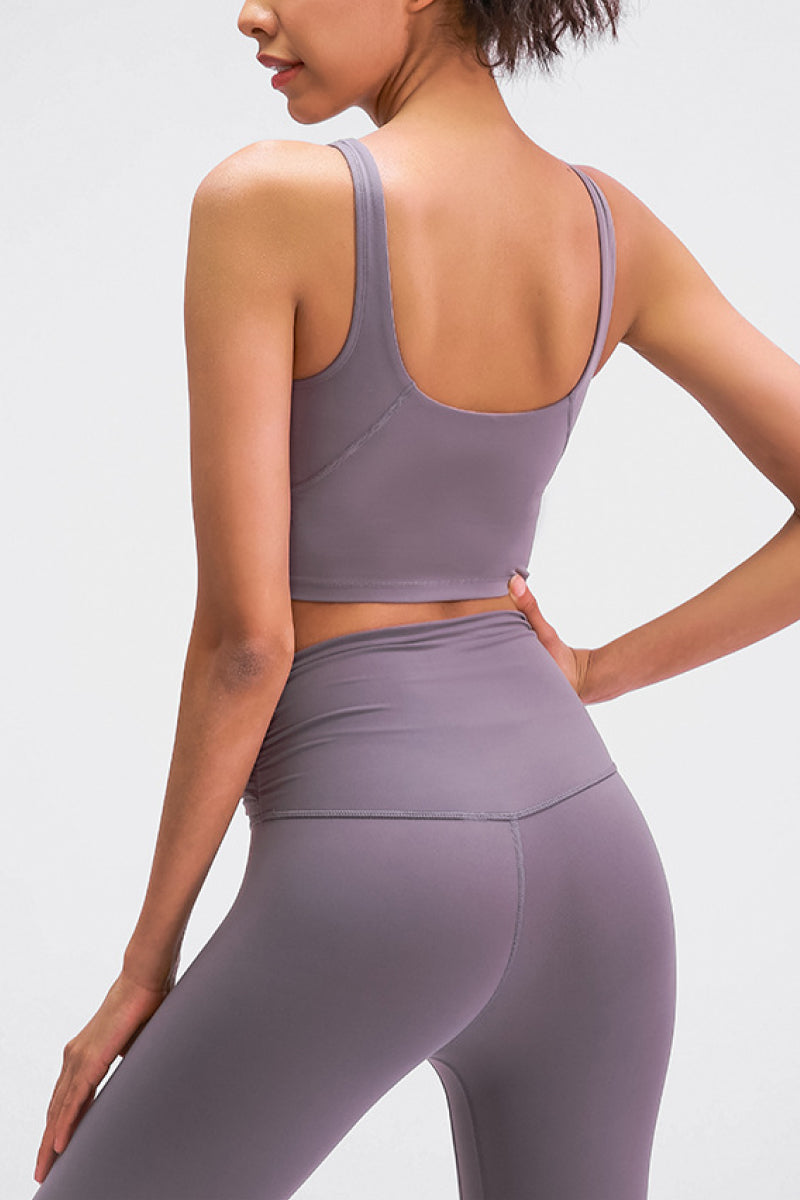 Scoop Back Sports Bra Secondary image