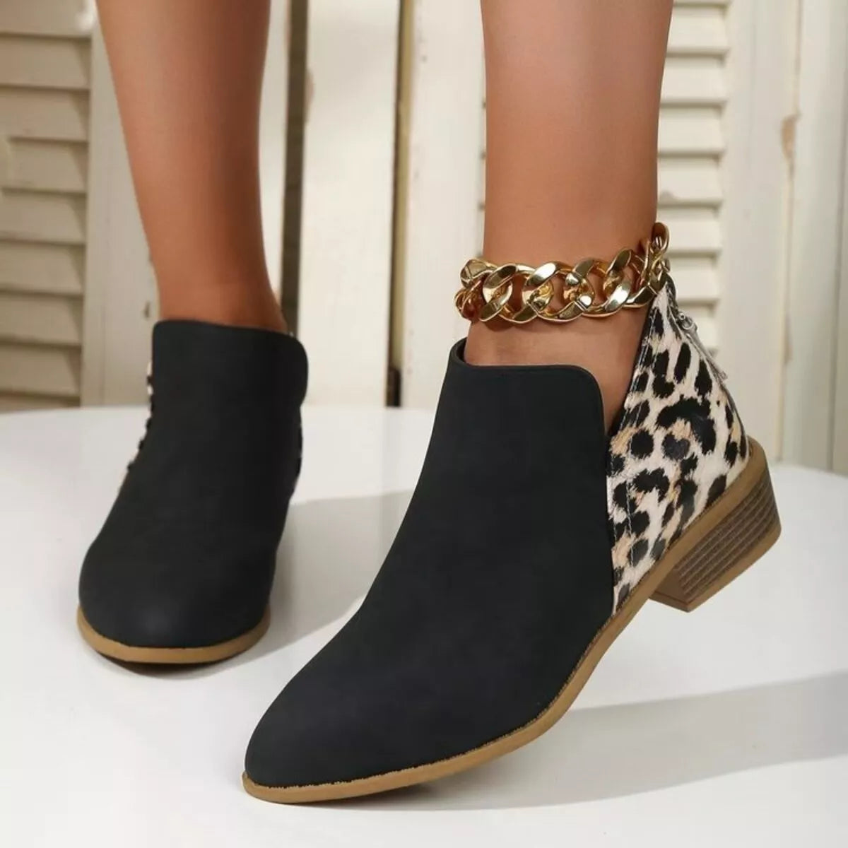 Leopard Point Toe Block Heels Boots Secondary image