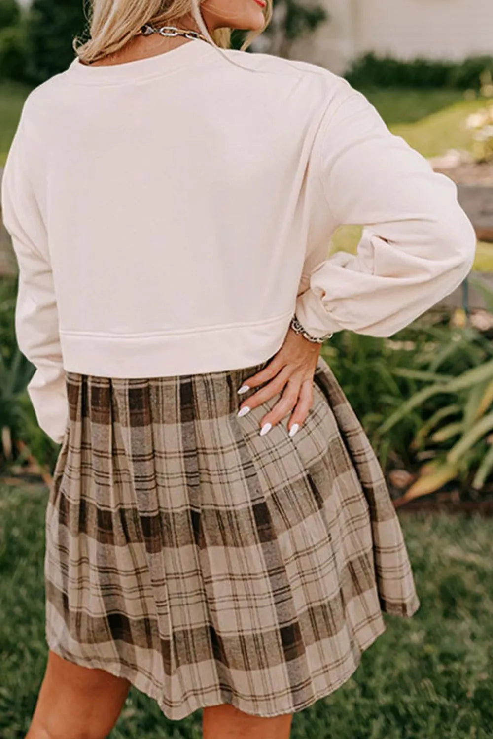 ff15ba26-1856-4e8b-a6f7-7de391191bd1-Max